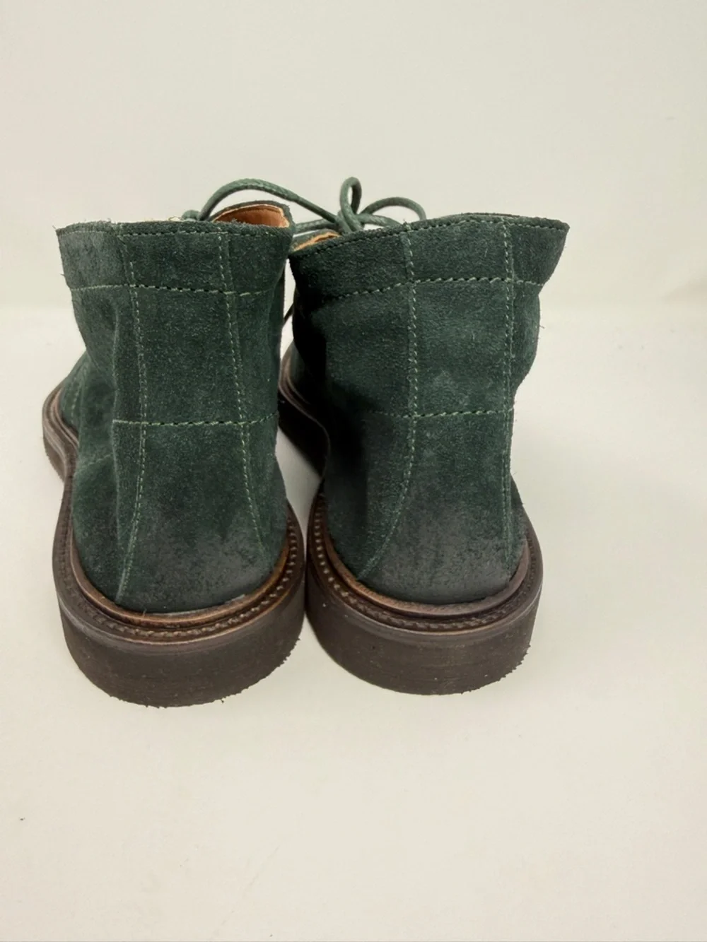 Frye Paul Chukka Lite Lace-Up Ankle Boots Pine Suede Leather Men's Size 11.5D